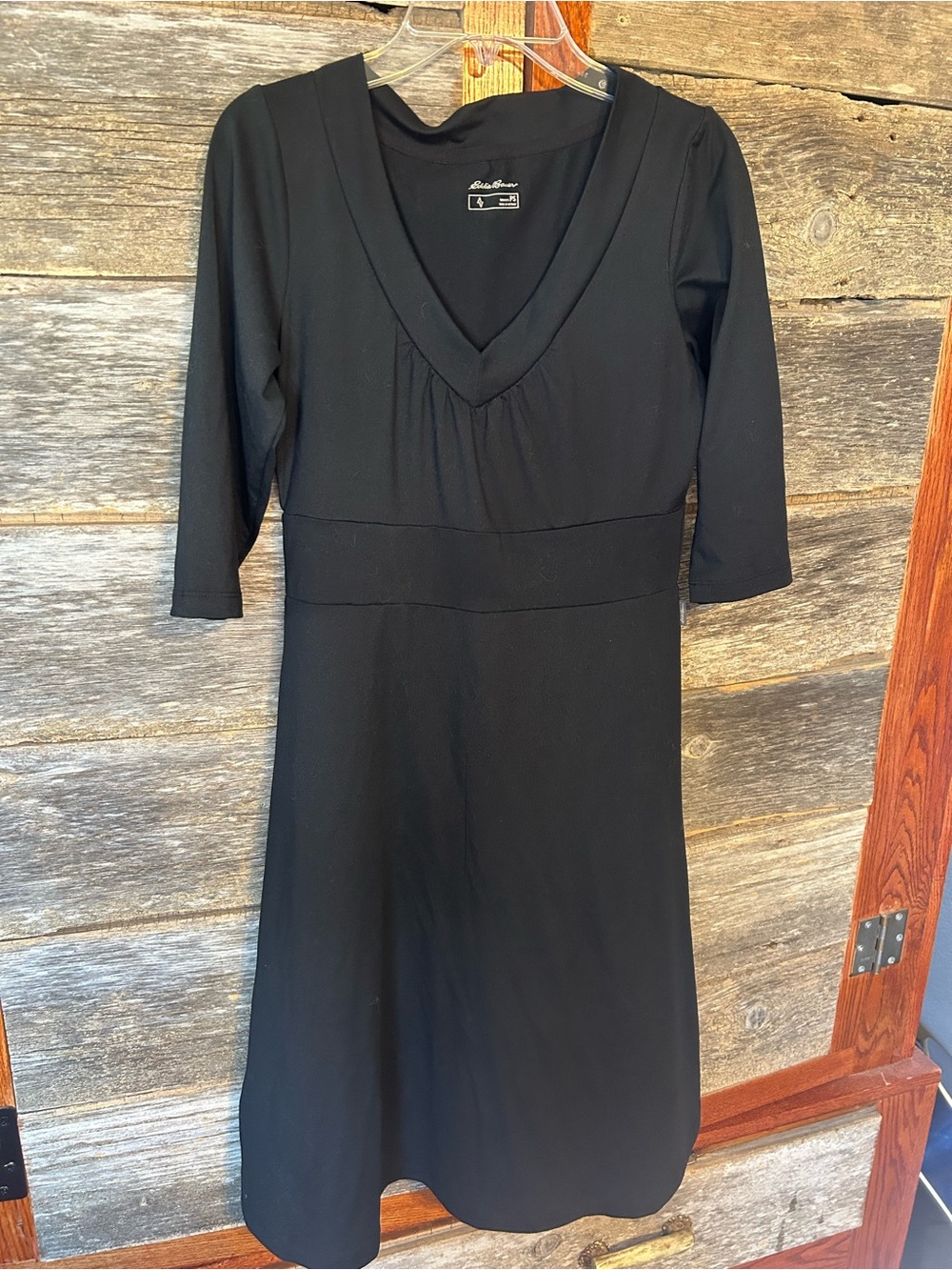 Eddie Bauer 3/4-Sleeve Balance Black V‑Neck Dress Size Small Petite Fit & Flare